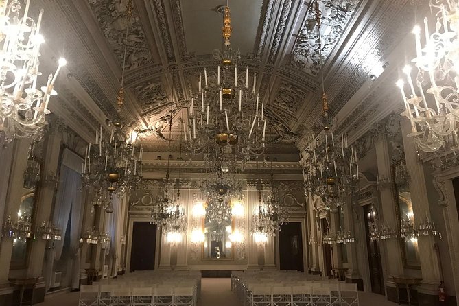 Pitti Palace and Palatina Gallery - Common Questions