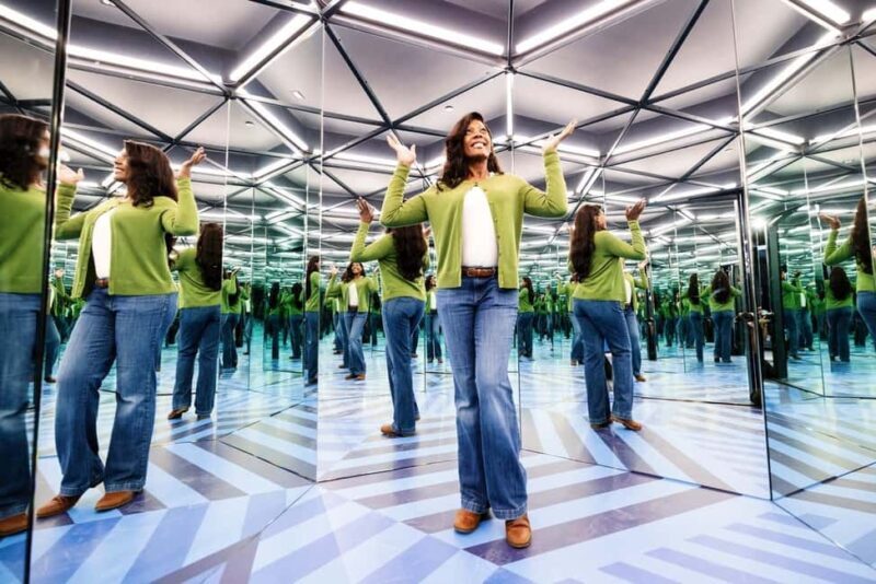 Pittsburgh: Museum of Illusions Entrance Ticket - Good To Know