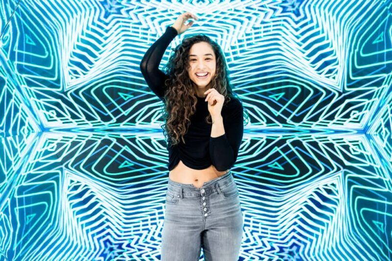 Pittsburgh: Museum of Illusions Entrance Ticket - An In-Depth Look at the Museum of Illusions in Pittsburgh