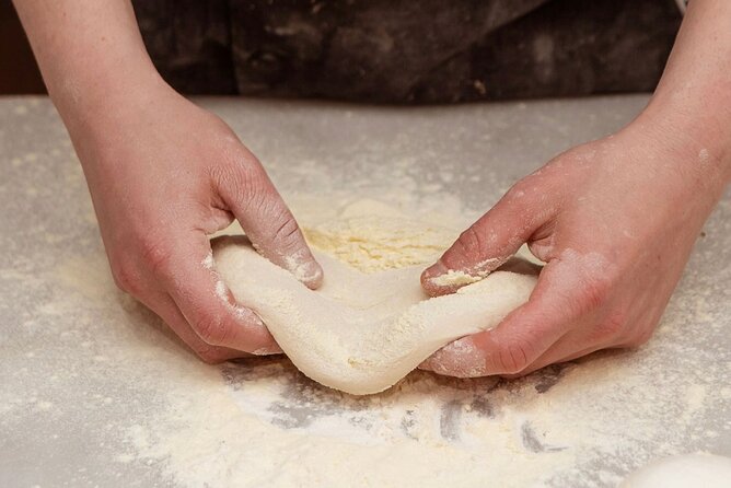 Pizza Cooking Class in Florence - Pricing and Booking Details