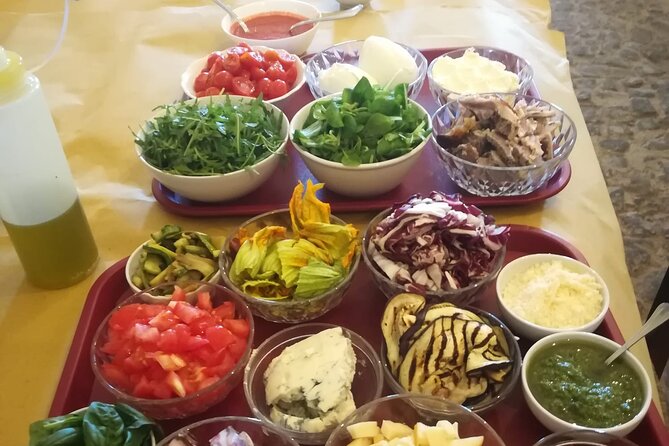 Pizza Masterclass and Wine Tour in the Minardi Vineyard - Wine Tasting and Vineyard Tour