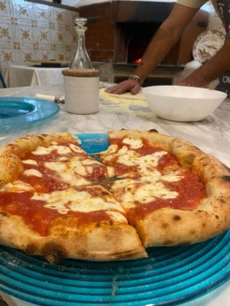 Pizza Pasta E Dolce Vita 100% Hand on - The Sum Up