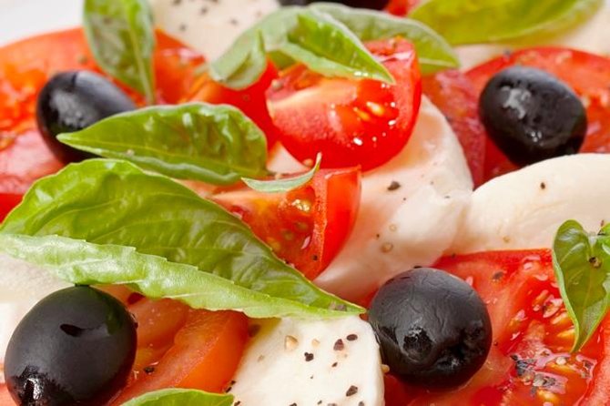 Pizza School, Learn the Authentic Art of Making Pizza - Master the Techniques of Neapolitan Pizza Making