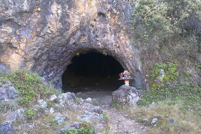Plain of Jars Tour With Local Guide - Pricing and Cancellation Policy