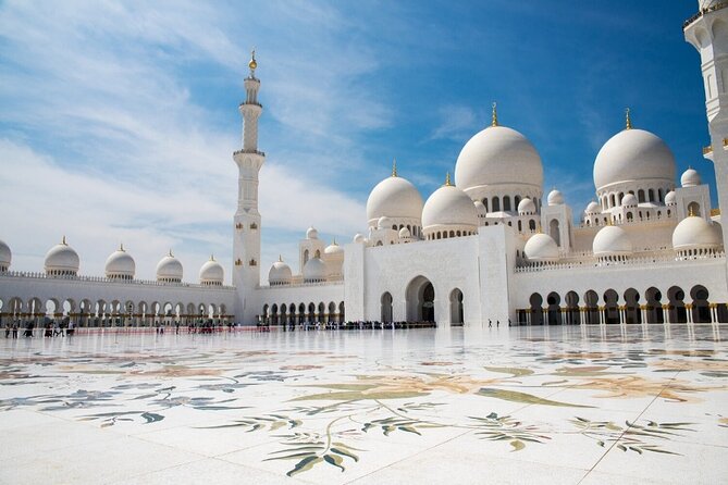 Plan a Custom Full Day Tour Around UAE - The Sum Up