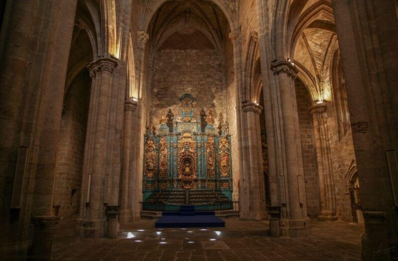 Plasencia: Cathedral Visit and City Highlights Guided Tour - Good To Know