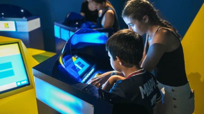 Plateau Mont-Royal: Immersive Quiz Room - The Question Box - Who Should Book This Experience?