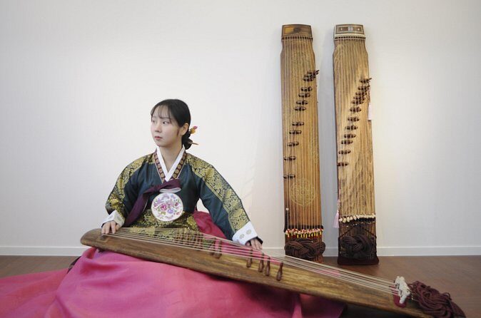 Play Gayageum in Hanbok Cultural Experience in Bukchon - FAQ  