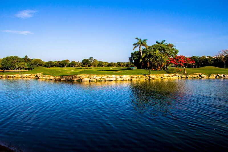 Play Hard Rock Golf Course W/Clubs - Practical Details & Tips for Booking