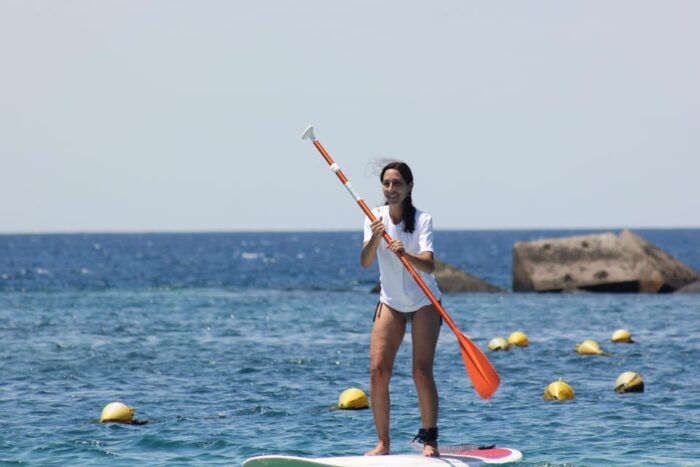 Playa Blanca: Stand-up Paddleboard Lesson - Learning the Basics