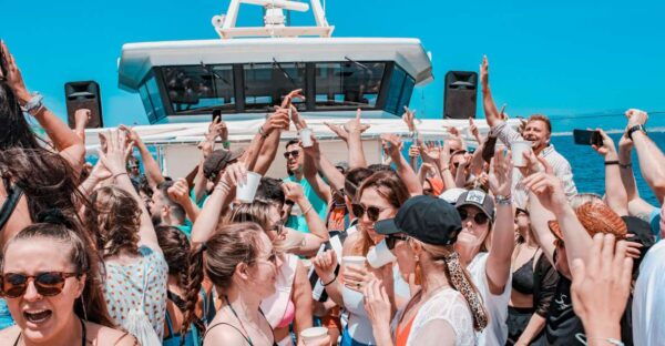 Playa De Palma: Boat Party With DJ, Buffet and Entertainment - Additional Information