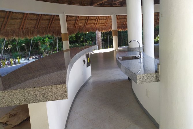 Playa Del Carmen Salsa or Bachata Dance Lesson From Playa Del Carmen - End Point and Cancellation Policy