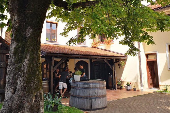 Plesivica Countryside Wine Tasting - Booking Information