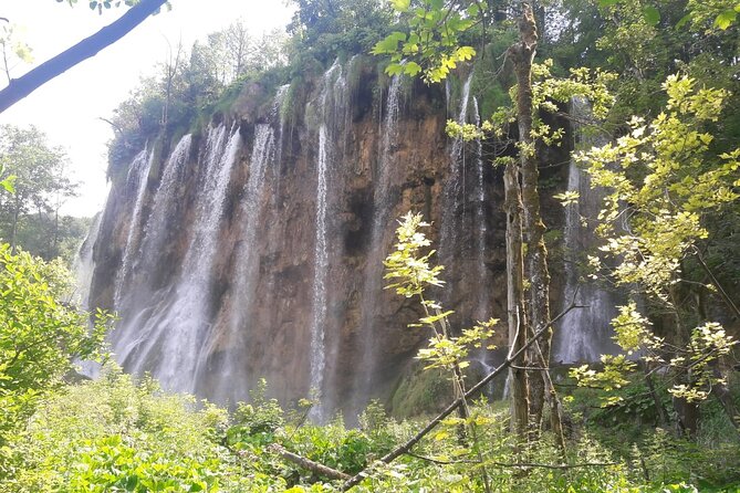 Plitvice Lakes Small Group Tour Ecco From Split or Trogir - Coffee Break at Knin
