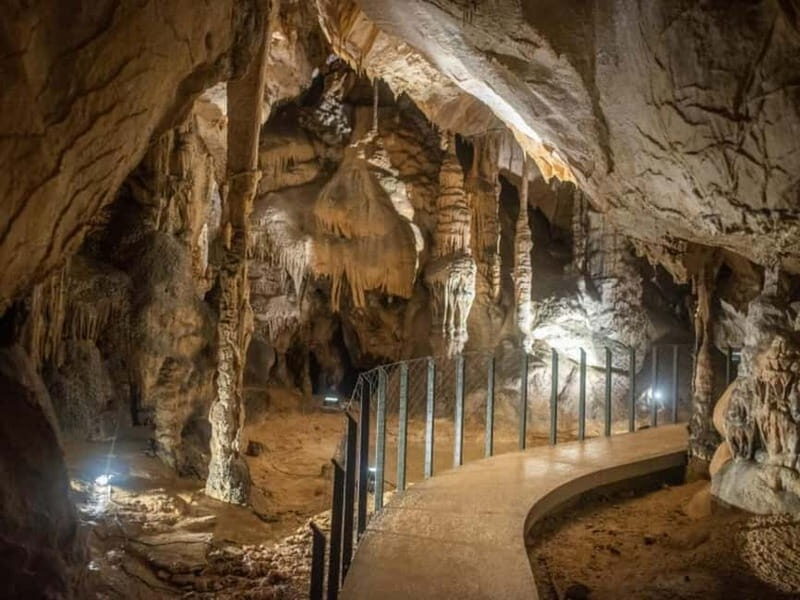 Plitvice Lakes: Tour of Plitvice, Pick Up & Tickets Included - Discovering Plitvice Lakes: The Perfect Day Trip from Croatias Dalmatia