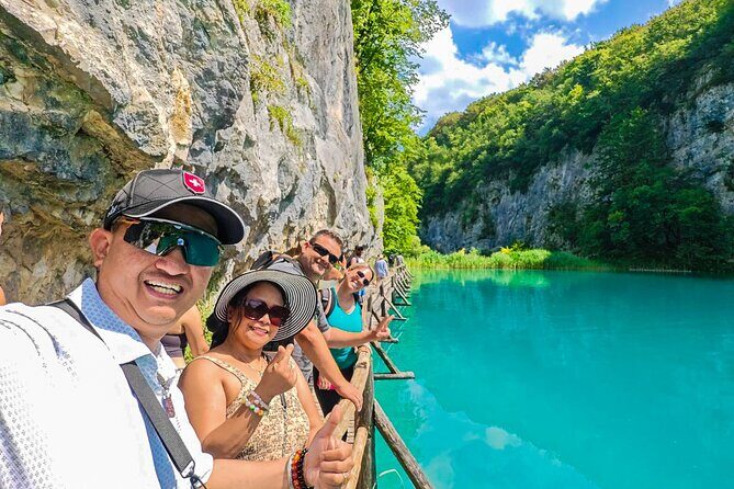 Plitvice & Rastoke guided tour w/ticket from Zagreb (8pax) EN/ES - Discovering Croatia’s Natural Wonders: A Review of the Plitvice & Rastoke Guided Tour from Zagreb
