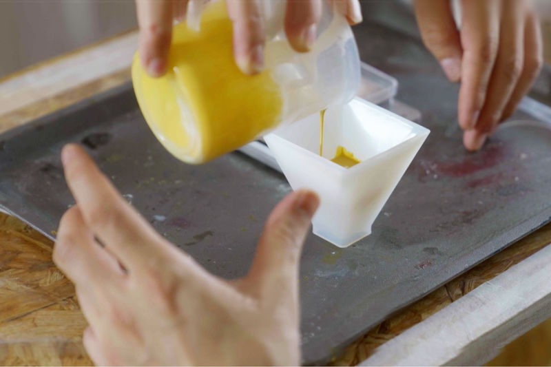 PMQ Rcube - Concrete x Resin fluid art Workshop | Central - Who will enjoy Rcube most