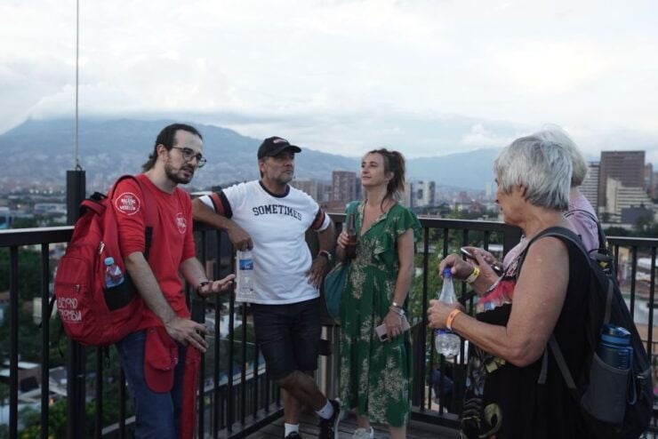 Poblado District Walking Tour in Medellin - Experience Highlights