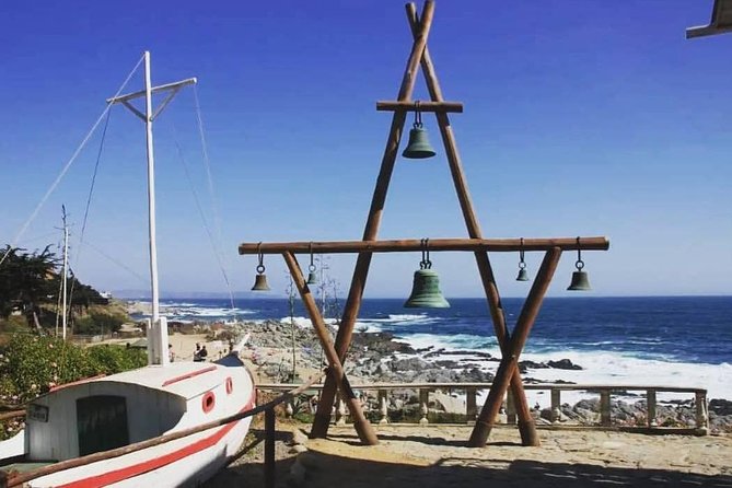 Poetry and Wines: Isla Negra and Undurraga Vineyard - Tour Details