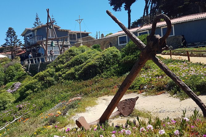 Poetry and Wines: Isla Negra and Undurraga Vineyard - Pickup Points