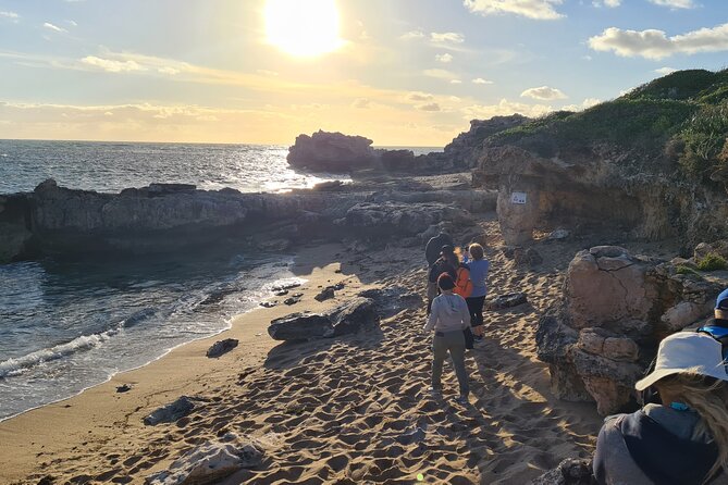 Point Peron Sunset & Sparkling Hike - Cancellation Policy and Weather Dependency