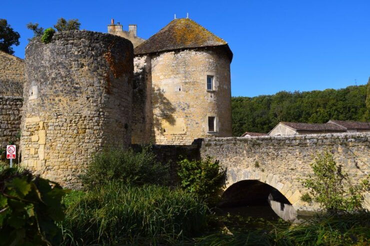 Poitiers and Its Region : Highlights Tour With a Driver - Activity Details
