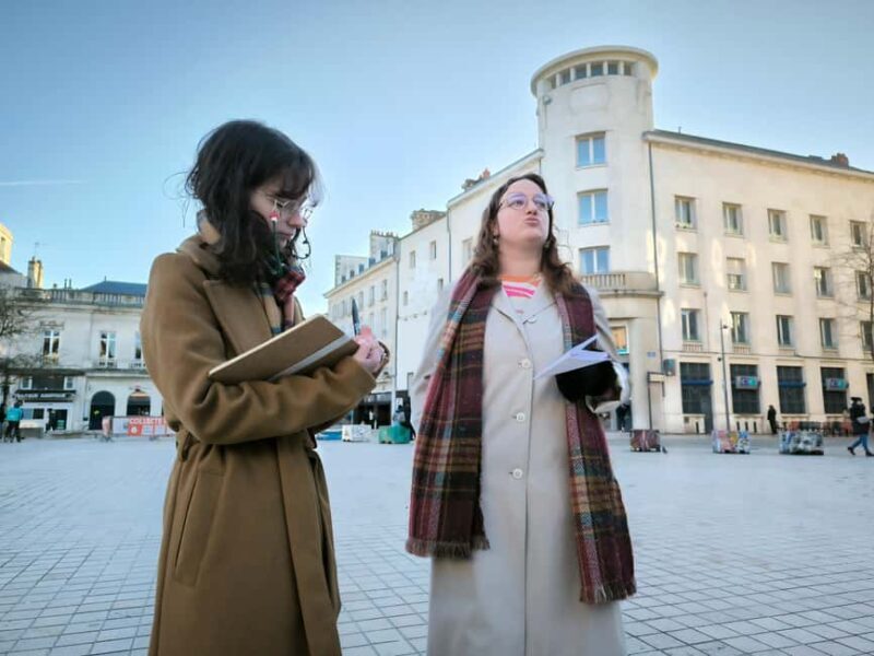 Poitiers: Eleanor's Treasure Hunt Guided City Tour - FAQ