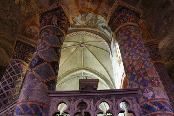 Poitiers: Guided City Walking Tour - Architectural Marvels
