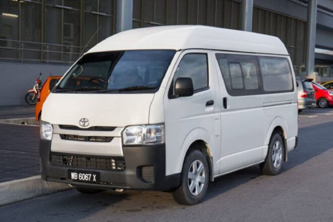 Pokhara: Private Transfer to Kathmandu by Car, Jeep & Hiace - Private Car Transfer