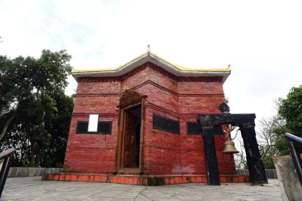 Pokhara Sightseeing By Bus - Day Trip - Tips for a Great Experience