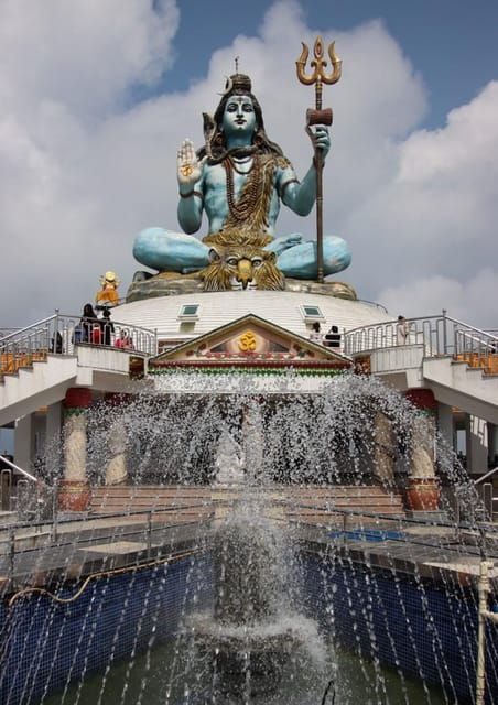 Pokhara: Sightseeing Day Trip By Bus - Key Points