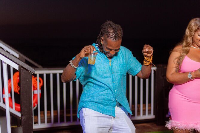 Poko Loko Floating Bar: Moonlight Vibes (Adults Only) - What is the Poko Loko Floating Bar: Moonlight Vibes Experience?