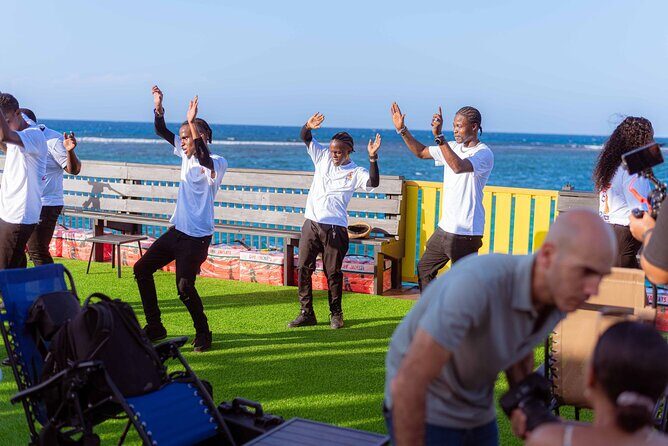 Poko Loko Floating Bar: Morning Splash - Authentic insights from reviews