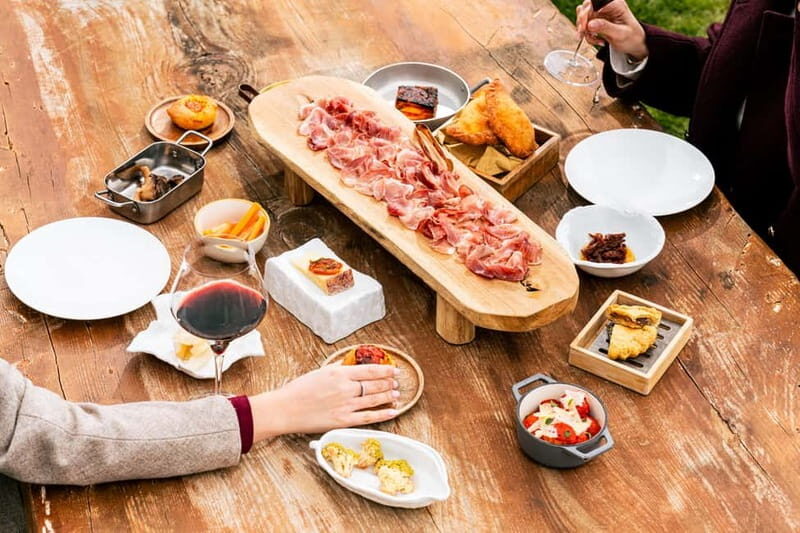 Polignano a Mare: Aperitivo in masseria with typical Apulian products - Good To Know