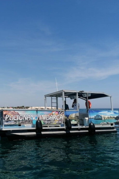 Polignano a Mare: Boat Tour in the Caves With Aperitif - Experience and Amenities