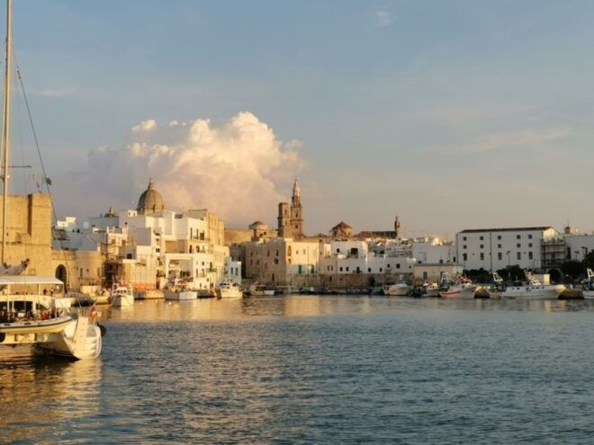 Polignano a Mare: Caves Sea and More - Meeting Point