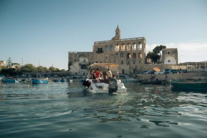 Polignano a Mare: Exclusive Private Boat Tour - Amenities and Safety Features
