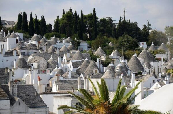 Polignano a Mare: Half-Day Tour to Alberobello (Guided Tour) - The Sum Up