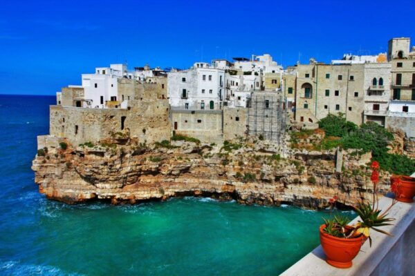 Polignano a Mare Highlights: Historical Walking Tour - Background