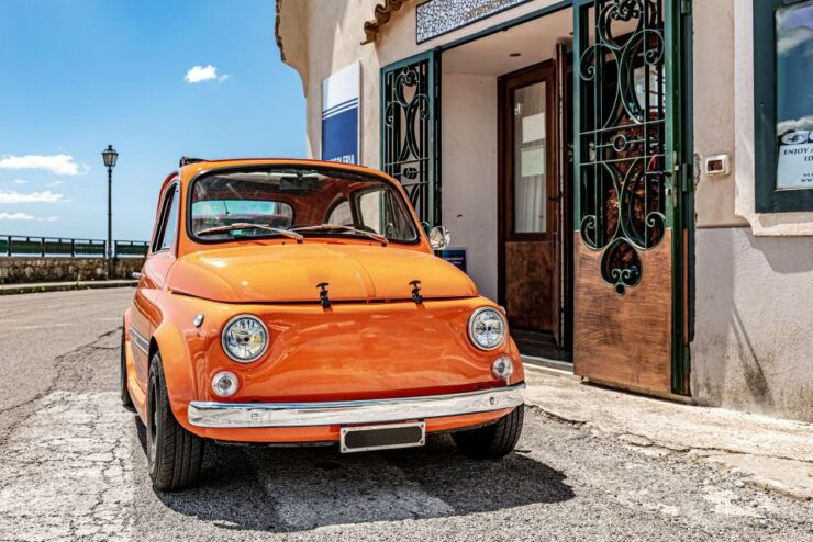 Polignano a Mare: Tour by Vintage Fiat 500 With Driver - Driver and Experience