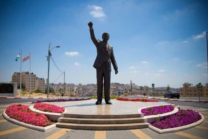 Political Private Tour Ramallah - Background Information