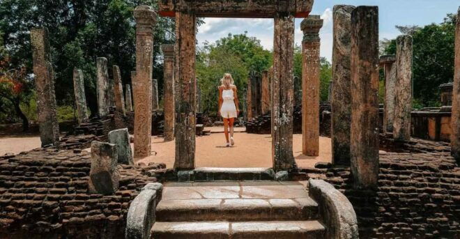 Polonnaruwa: All-Inclusive Day Tour From Sigiriya - Key Attractions in Polonnaruwa