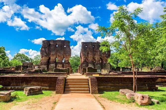 Polonnaruwa Ancient City Private Day Tour (Hidden Gems) - Good To Know