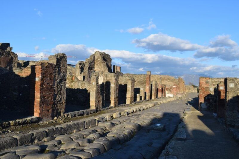 Pompei: 3-Hour Private Tour, Villa of the Mysteries & Lunch - An Intimate Glimpse of Pompeii
