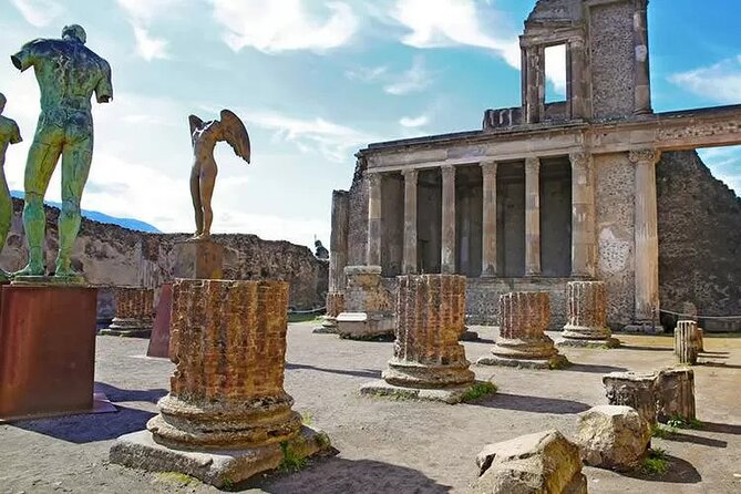 Pompei Archaeological Park Skip the Line Ticket With Audio Guide - Inclusions and Meeting Point