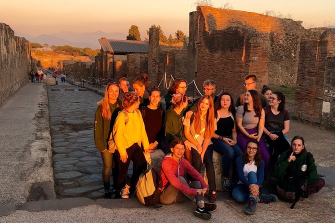 Pompei Guided Tour at Sunset - Pricing and Group Size