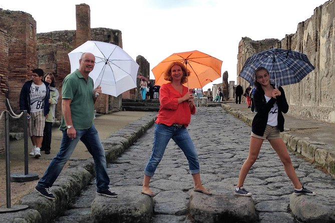 Pompei Skip The Line 2-Hours Guided Tour in English - Booking and Availability
