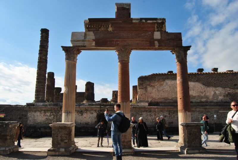 POMPEI SMALL GROUP MASSIMO 8 PERSONE - FAQ