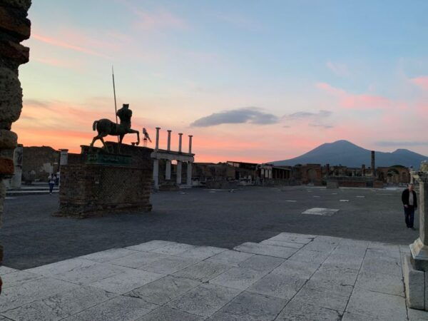 Pompeii: 1 Hour With the Expert Local Guide - Frequently Asked Questions