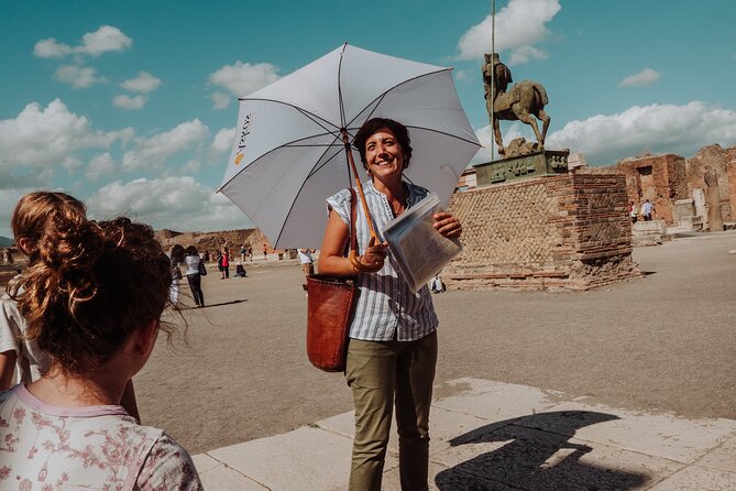 Pompeii 2-Hour Private Tour With an Archaeologist-Ticket Included - Duration and Meeting Point